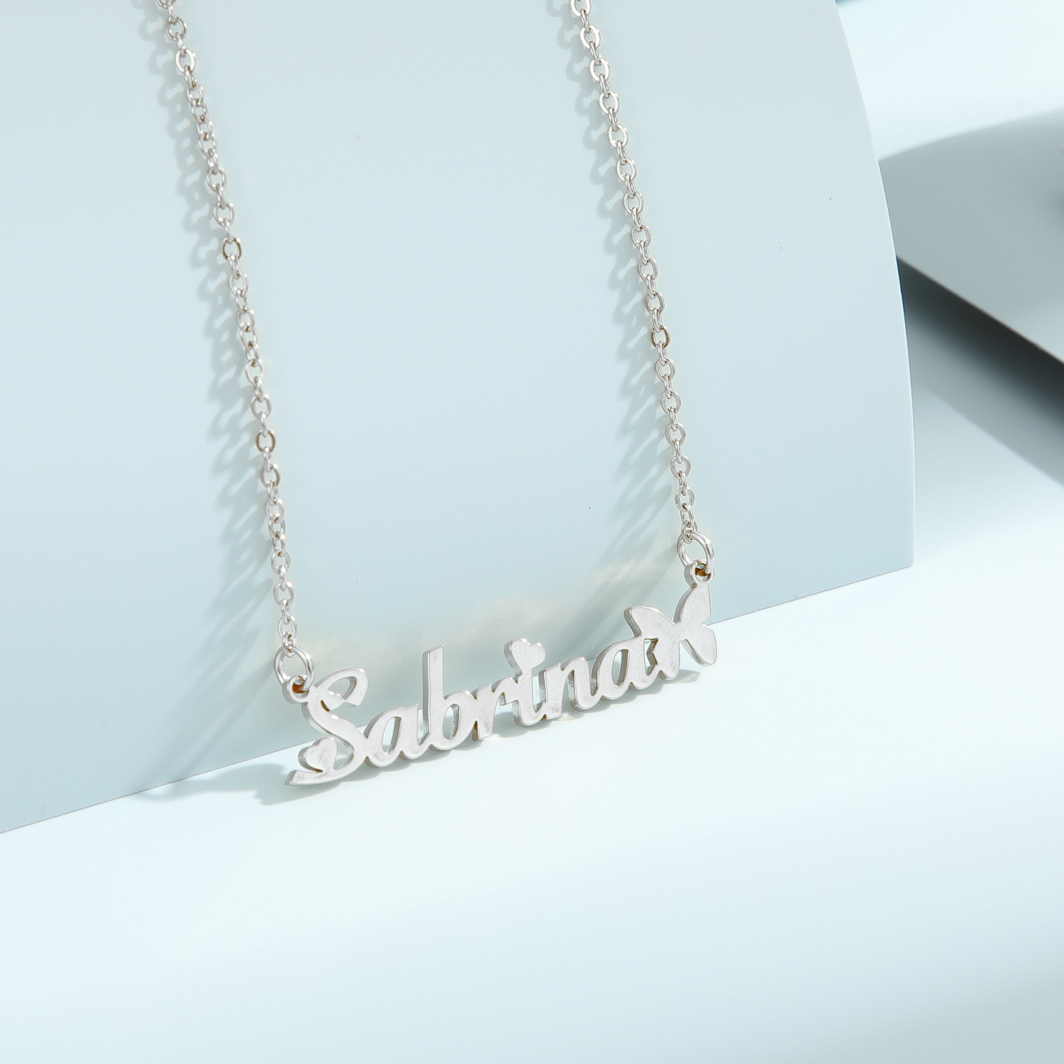 1pc Personalized Butterfly Nam – Name Necklace Custom recenzja i cena