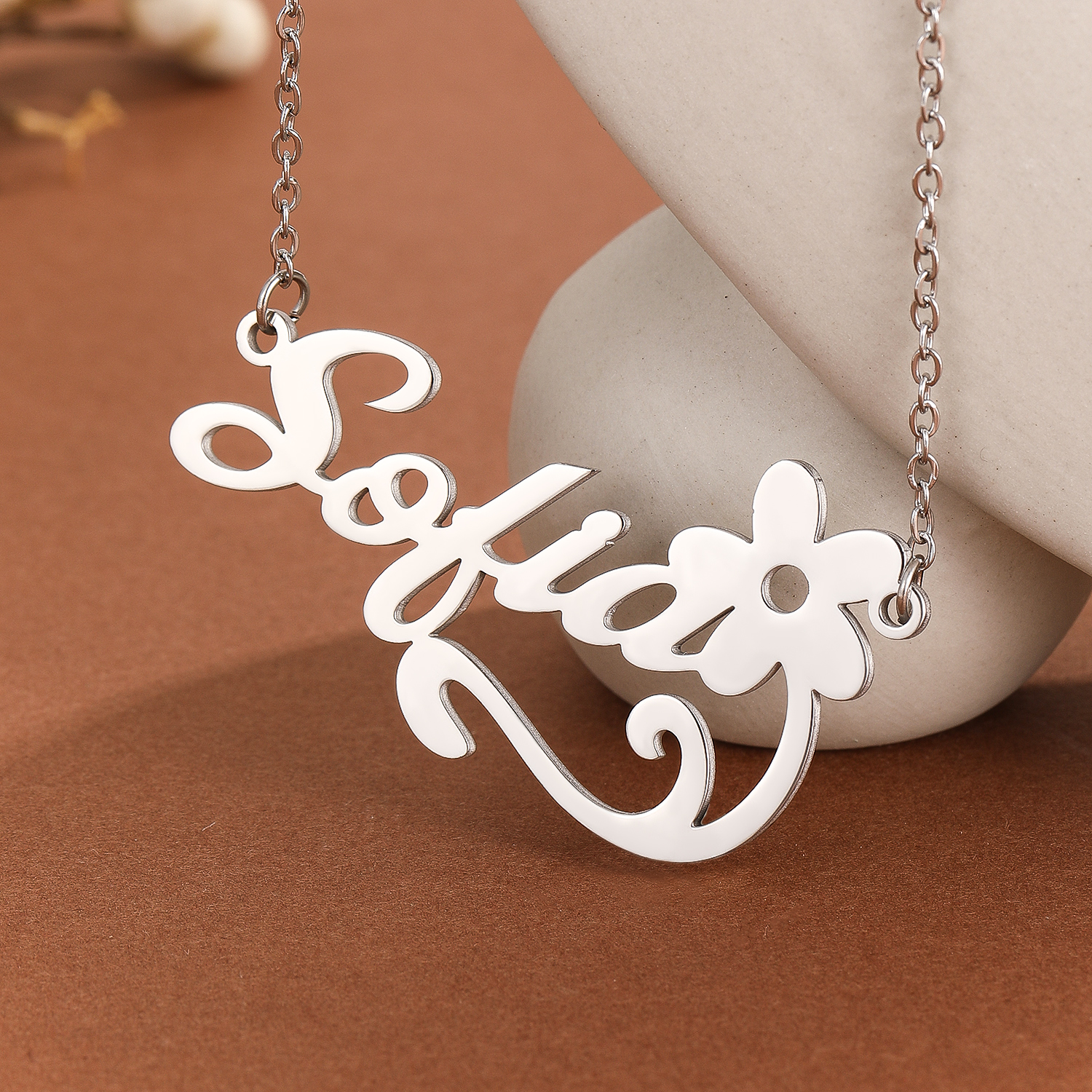 Stainless Steel Flower Letter  – Name Necklace Custom recenzja i cena