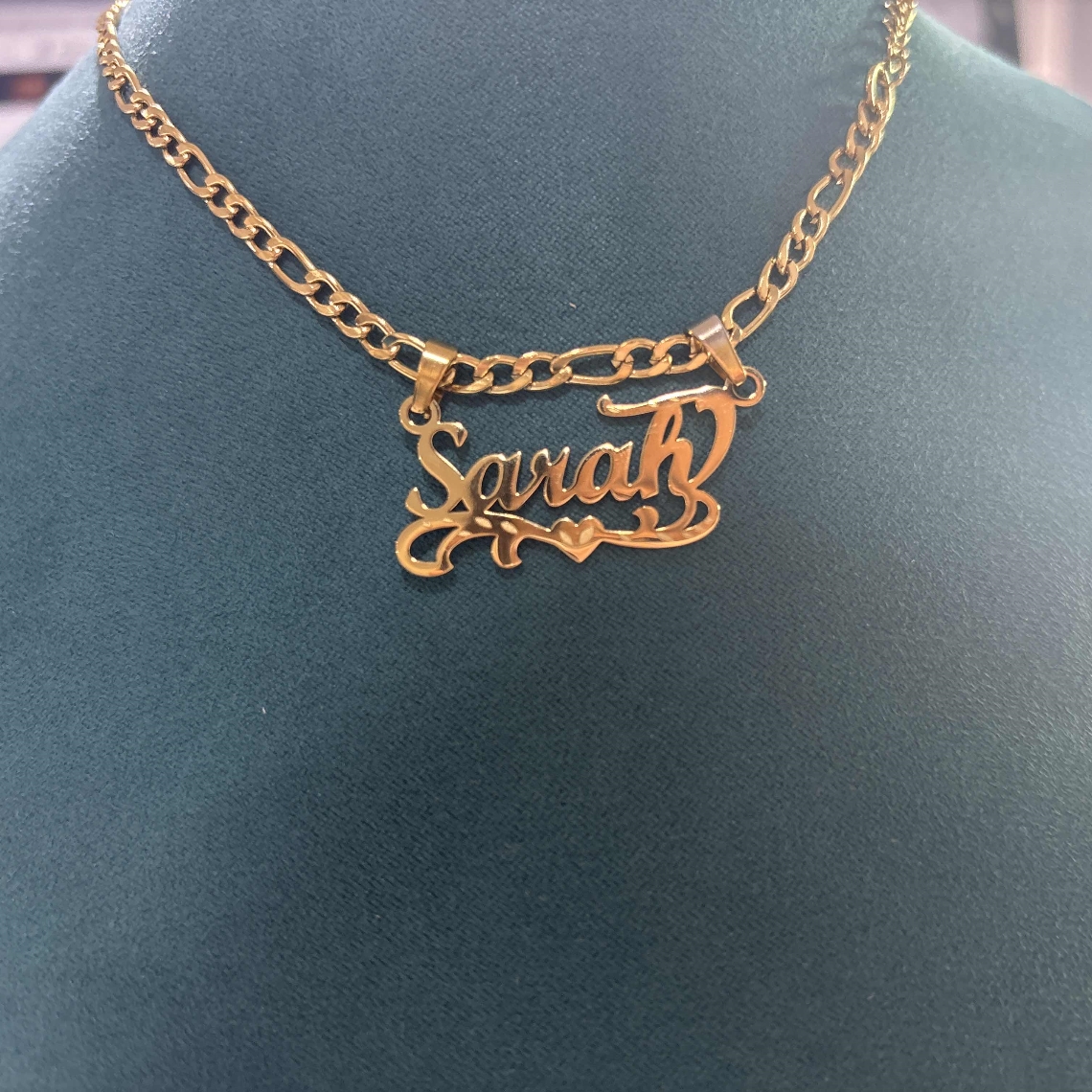 Custom Figaro Chain Heart Name – Name Necklace Custom recenzja i cena