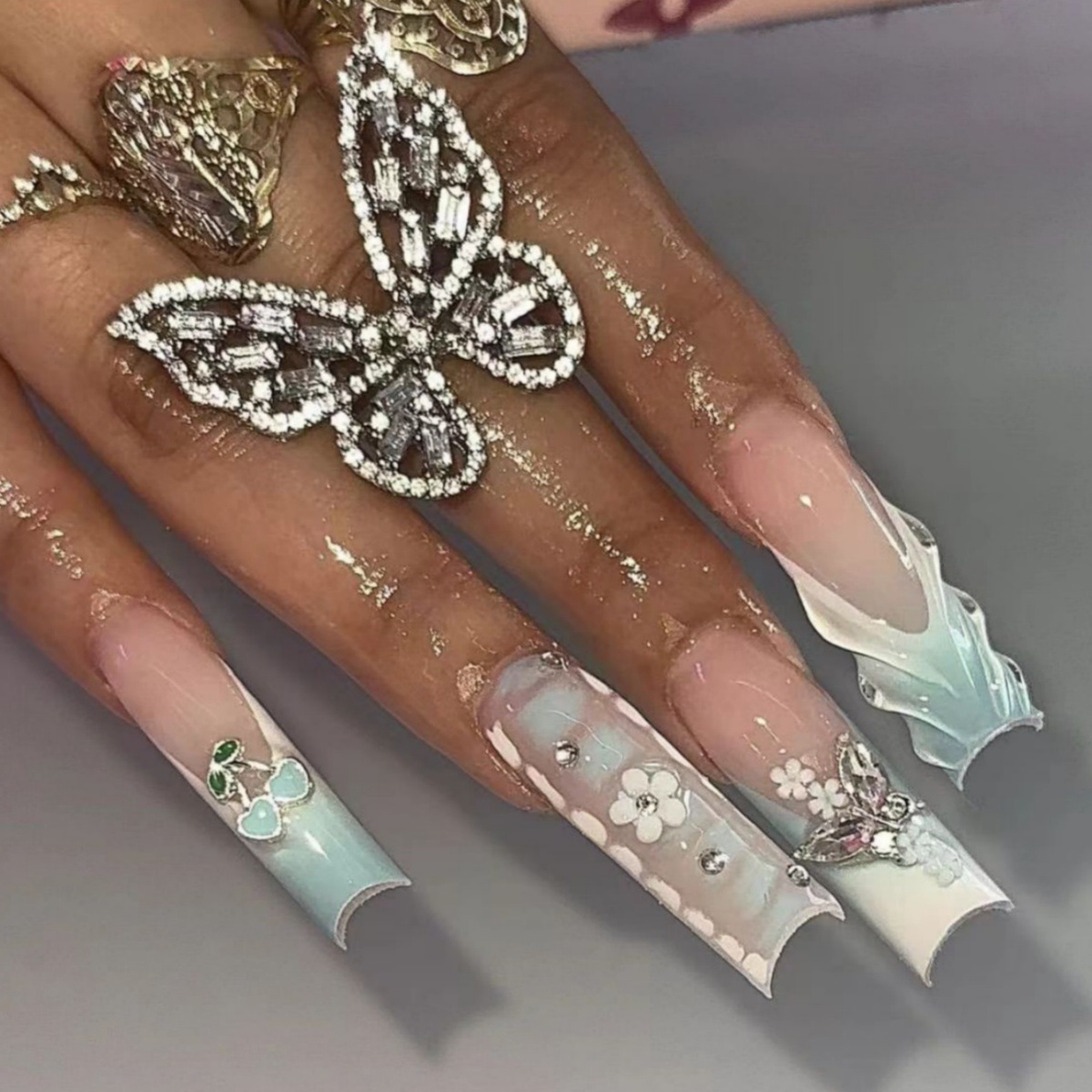 24pcs Flower Press on Nails Ar – Pressed Flower Art recenzja i cena